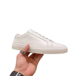 Zapatillas deportivas de hombre europeas de moda, de marca, informales, blancas, de alta gama, con cordones, forro de piel de oveja, de caña baja, ideales para el verano. - Product Image 5