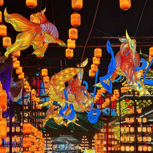 Venta caliente vacaciones Navidad hecho a mano decoración interior al aire libre para parques emporio restaurantes venta al por mayor luz de peces coloridos - Product Image 4