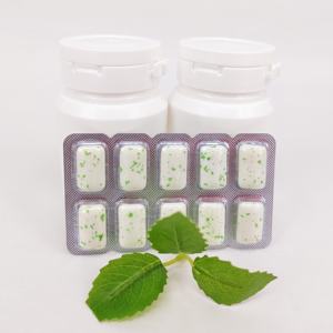 Chewing-gum au xylitol certifié halal, 12g <span class=keywords><strong>de</strong></span> bonbons casher dans un emballage blister Offres Spéciales à la menthe poivrée et au <span class=keywords><strong>goût</strong></span> fruité - Product Image 3