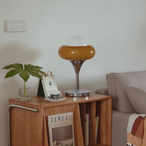 Lámpara de Mesa Vintage Estilo Bauhaus, Retro Posmoderno, para Habitación de Hotel, Estudio, Dormitorio, Oficina, con Color RGB - Product Image 2