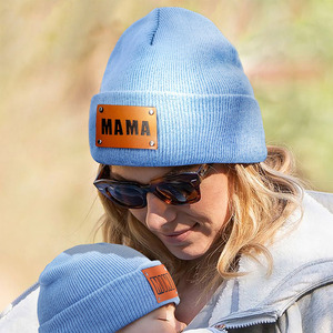 <span class=keywords><strong>Bonnet</strong></span> <span class=keywords><strong>tricot</strong></span>é doux et chaud en cuir personnalisé <span class=keywords><strong>pour</strong></span> adultes, motif camouflage écossais, idéal <span class=keywords><strong>pour</strong></span> les sorties à la plage élégantes entre maman et enfant - Product Image 2