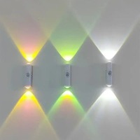Lampe murale LED intelligente à dégradé de couleurs, rechargeable, avec détecteur de mouvement, RGB, lumière d'ambiance nocturne, ambiance moderne pour salon