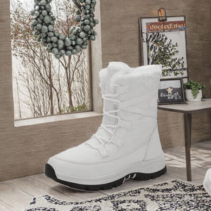 Nouvelle Arrivée Bottes de Neige Blanches en Fourrure pour Femme, Chaussures de Sport Hiver Antidérapantes en Polyester à Prix Abordable pour l'Extérieur - Product Image 3