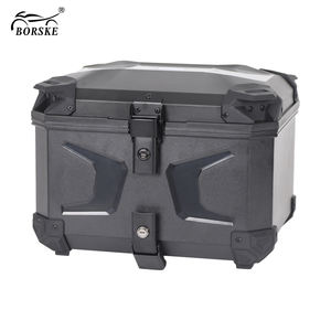 Boîte à bagages arrière universelle pour <span class=keywords><strong>moto</strong></span> 45L en plastique ABS rigide et durable - Product Image 1