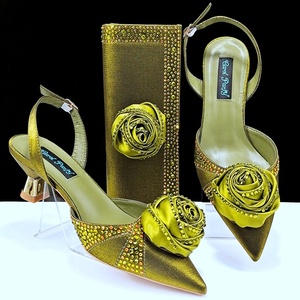<span class=keywords><strong>Scarpe</strong></span> e Borsa Italiane con Paillettes Abbinabili, Set per Matrimoni Nigeriani, <span class=keywords><strong>Scarpe</strong></span> e Borsa Coordinati per Cerimonie Nuziali - Product Image 5
