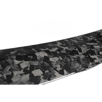 Aileron sport pour BMW Série 3 G20, design sportif pour l'ensemble du véhicule, légèrement surélevé, sans obstruction de la vue arrière.