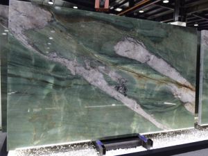 Losa Grande de Cuarcita Verde Union Patek Philippe, Natural, Pulida, Brillante, de Alta Calidad, para Cocina, Comedor o Pared, 1 Año de Garantía - Product Image 3