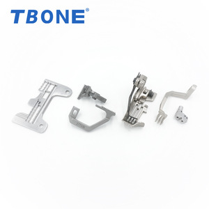 Pie prensatelas de máquina de coser Tbone sincrónica de cinco hilos con placa de aguja y cabezal de aguja - Product Image 1