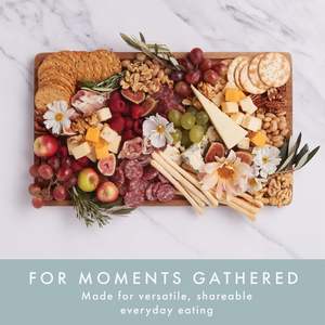 Tabla de quesos de madera de acacia con asas laterales y bandeja para servir en la cocina con <span class=keywords><strong>canal</strong></span> de galletas de frutos secos esencial para el entretenimiento - Product Image 5
