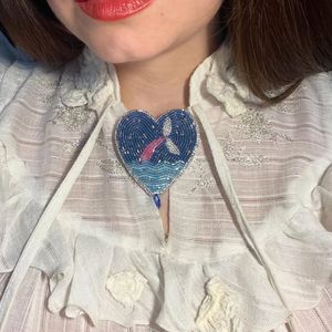 <span class=keywords><strong>Broche</strong></span> Artisanale Tricotée à la Main Bohème Haut de Gamme Perles de Riz Bougie Lune Queue de Poisson Cerf Serpent Cœur Coquillage Bijoux de Mode - Product Image 1