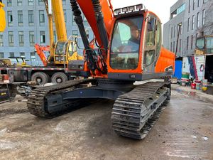รถขุดไฮดรอลิกขนาดใหญ่ 34 ตัน รุ่น Ultimate Rock Breaker Doosan DX340 พร้อมเครื่องยนต์ดีเซล Doosan DE08TIS ได้รับการรับรองมาตรฐาน CE/EPA พร้อมปั๊มแรงดันสูง - Product Image 4