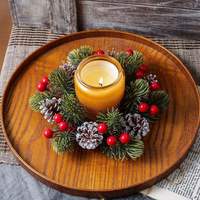 OEM Großhandel Weihnachts-Rotbeeren-Kerzenkranz Künstlicher Kieferngrüner Kerzenring für Farmhaus-Kamin-Dekoration