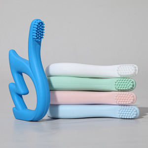 Brosse à dents en silicone en forme de cygne pour bébés de 0 à 6 mois, sans BPA, protection dentaire de qualité alimentaire, blanc, vert menthe - Product Image 2