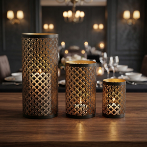 เชิงเทียนเหล็กตัดลายต้นคริสต์มาสทำมือ Sonnet Decor รุ่น 2099 ชุด 3 ชิ้น ทนความร้อน พิมพ์ลายดิจิตอล 1 สี สำหรับตกแต่งบ้าน - Product Image 3
