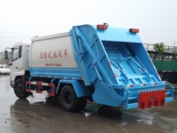 Camion à ordures compacteur diesel Dongfeng Tianjin 170 ch 4x2 Euro 3, boîte de vitesses manuelle, capacité de 10 m, empattement de 3950 mm