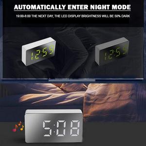 Reloj LED Alarma Pantalla grande Mini Reloj despertador <span class=keywords><strong>digital</strong></span> de temperatura silenciosa con pantalla de tiempo LED Reloj electrónico - Product Image 2