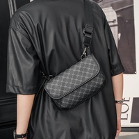 Tas Selempang Pria Versi Terbaru Desain Kotak Kecil Bahan PU Tahan Air Musim Dingin Korea Tanpa Penutup