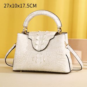 Borsa da donna bianca con motivo coccodrillo, nuova borsa alla moda, elegante e versatile, può essere indossata <span class=keywords><strong>a</strong></span> spalla <span class=keywords><strong>o</strong></span> <span class=keywords><strong>a</strong></span> tracolla. - Product Image 1