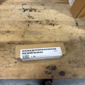 สินค้าใหม่ของแท้และ S7-300 PLC เอาท์พุทดิจิตอล SM 322 B0 6ES73225HF000A <span class=keywords><strong>6ES7322</strong></span>-<span class=keywords><strong>5HF00</strong></span> <span class=keywords><strong>0AB0</strong></span> * ผลิตภัณฑ์ระบบอัตโนมัติทางอุตสาหกรรม * มีในสต็อก - Product Image 1