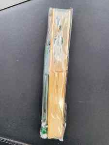 Éventail pliant classique traditionnel en bambou de 23 cm, personnalisé avec logo imprimé, sculpté à la main, idéal pour mariage, vente en gros - Product Image 5