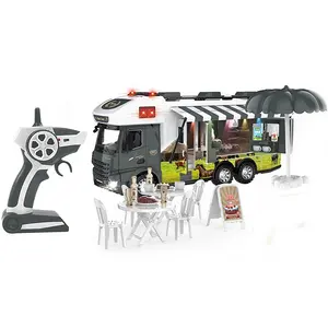 Per bambini 2.4G RC Touring Caravan radiocomando in plastica giocattolo per auto con fari luminosi e temi da collezione per bambini e bambini
