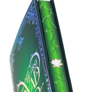 Servicio de Impresión de Libros de Tapa Dura con Bordes Verdes Rociados, Personalizados y Profesionales - Product Image 2
