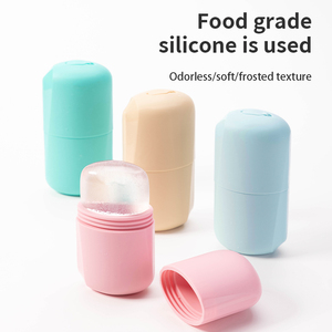 Rouleau de glace en silicone, moule à glace facial réutilisable pour le soin de la peau du visage et des yeux, pour congélateur - Product Image 4