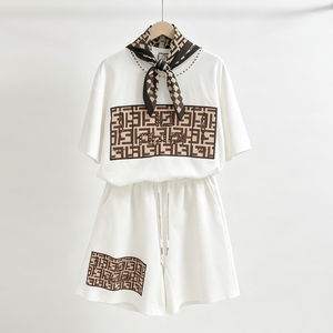 Conjunto de 2 Piezas para <span class=keywords><strong>Mujer</strong></span> Zitong, Camiseta Holgada con Estampado de Letras y Pantalones Cortos, Traje Deportivo Informal de Verano con Decoración de Bufanda - Product Image 2