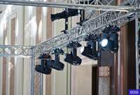 Support de scène d'éclairage DJ en aluminium avec plaque de base Tour pour les stands d'exposition Truss Displays