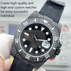 La Artesanía en Fibra de Carbono Brilla con un Brillo Único, Creando una Obra de Arte Histórica Exclusivamente para Usted. Reloj Mecánico - Product Image 2