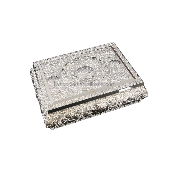 Factory directly sale Luxury Gold Quran Box Set Engraved Islamic Gift with Display Stand OEM ODM customization Quran box