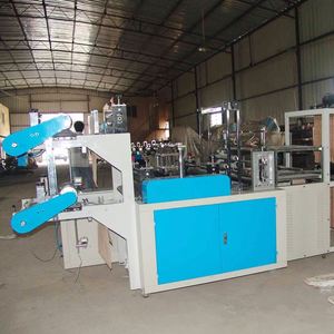 เครื่องผลิตถุงพลาสติกแบบม้วนอัตโนมัติเต็มรูปแบบ ถุงขยะซุปเปอร์มาร์เก็ตแบบมีรูเจาะ เครื่องทำถุงขยะสำหรับบรรจุผัก - Product Image 3