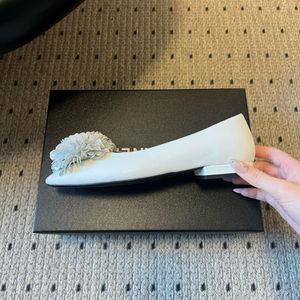 2026 Ballerines plates à fleurs 3D, Ballerines à talon bas, Ballerines plates grandes tailles, Ballerines plates en peau de mouton, Chaussures de créateur haut de gamme, Chaussures pour fêtes et mariages - Product Image 6