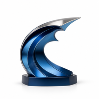 Trophée en métal Plume, chrome poli, flamme à double courbes sur base conique argentée, écologique, gravure personnalisée, cadeau promotionnel pour salon professionnel