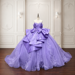 ชุดราตรีงาน Quinceanera สีม่วงหรูหรา รุ่น Lsmc141 ยาวกรอมพื้น ประดับด้วยลูกไม้ คอเสื้อแบบ Boat Neck ทรงคอร์เซ็ท ผ้าทูลล์วิบวับ กระโปรงทรงบอลกาวน์ ชายกระโปรงยาวแบบ Chapel Train เหมาะสำหรับงานปาร์ตี้ - Product Image 3