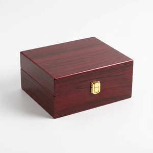 Boîte en bois rouge élégante, directement de l'usine, prête à offrir, conteneur de rangement multifonctionnel pour montres - Product Image 1