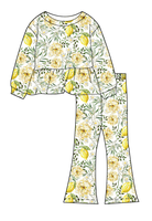 Offre Spéciale 2026 : Ensemble 2 Pièces Haut Peplum et Pantalon Évasé pour Bébé Fille – Imprimé Personnalisé, Pyjama Doux de Haute Qualité et Tenue Décontractée