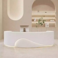 Comptoir de caisse en forme d'arc pour salon de beauté, comptoir d'accueil pour magasin de vêtements, réception d'entreprise, comptoir de magasin moderne et simple avec peinture cuite