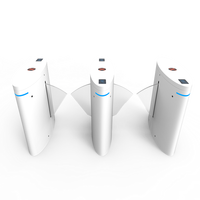 Tourniquet à barrière à bascule en acier inoxydable OEM avec système de contrôle d'accès par reconnaissance faciale pour salle de sport
