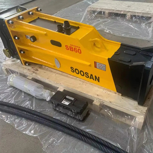 Broyeur hydraulique SOOSAN modèle SB60 en boîte adapté aux excavatrices de 15 à 18 tonnes, chargeuses pelleteuses - Product Image 1