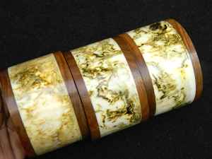 Bracelets classiques en résine et en bois, bijoux faits à la main en bois naturel et en résine pour un usage décontracté, style traditionnel et cadeaux - Product Image 5