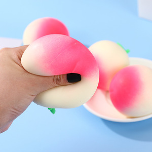 Pelotas Antiestrés con Forma de Durazno, Juguetes Blandos de Frutas, Pelotas Elásticas para Apretar, Juguetes Portátiles de Descompresión para Adultos y Niños - Product Image 2