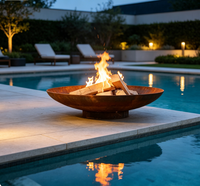 Luxuriöse Corten-Stahl-Feuerstelle für den Pool – Moderne runde Wasserschale mit Brunnen- und Feuerelement für die Gartendekoration von Villen