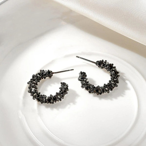 Boucles d'oreilles géométriques irrégulières brillantes pour femmes, design original, bijoux de mode pour robe de soirée - Product Image 6