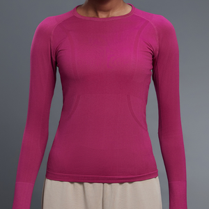 Top deportivo transpirable y ajustado; Top deportivo de malla altamente transpirable - Product Image 1