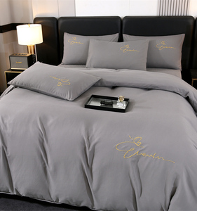 4 unids/set <span class=keywords><strong>de</strong></span> suministros <span class=keywords><strong>de</strong></span> lino <span class=keywords><strong>de</strong></span> Hotel <span class=keywords><strong>de</strong></span> lujo, juego <span class=keywords><strong>de</strong></span> <span class=keywords><strong>cama</strong></span> <span class=keywords><strong>de</strong></span> diseño, colcha personalizada <span class=keywords><strong>de</strong></span> Color sólido <span class=keywords><strong>para</strong></span> dormitorio, juegos <span class=keywords><strong>de</strong></span> sábanas - Product Image 1