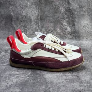 รองเท้าลำลองดีไซน์เนอร์ที่มีการตกแต่งแบบแพทช์เวิร์คและดีไซน์สีตัดกัน เหมาะสำหรับทั้งผู้ชายและผู้หญิงในกิจกรรมกลางแจ้ง - Product Image 2