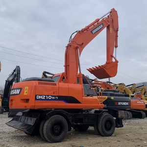 Excavatrice d'occasion Doosan DH210W-7 de haute qualité, modèle 2023, sur chenilles hydrauliques, avec pompe et roulement, moteur à prix réduit, Grow Euchips - Product Image 1