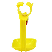 Buveur de mamelon en plastique automatique de haute qualité avec tasse d'eau pour cage de poulet