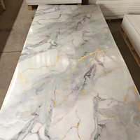 Panneau mural en PVC marbré blanc et noir, résistant aux UV, imperméable et ignifuge, imprimé en 3D, pour usage hôtelier moderne